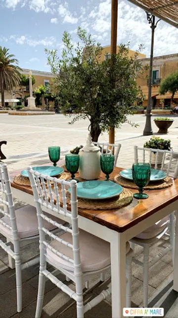 Zi' Amalia Cifra a Mare