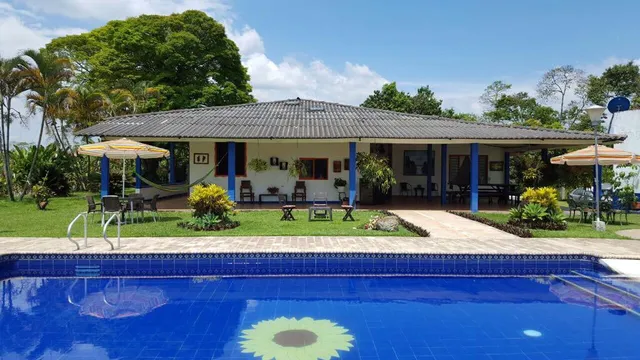 Hermosa Finca Campestre La Paloma 2