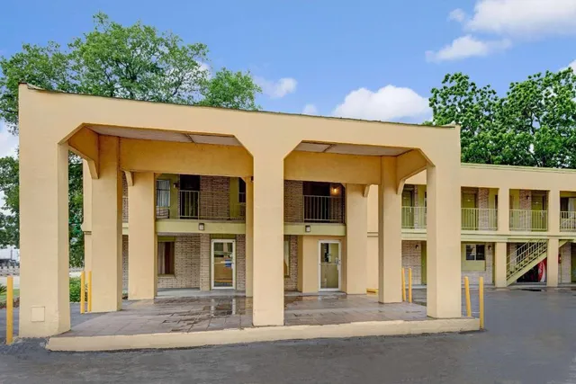 White Rock Inn San Marcos