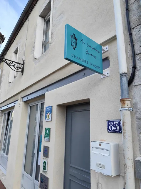 Au Lampadaire Briarois -Chambres d'hôtes & tables d'hôtes-