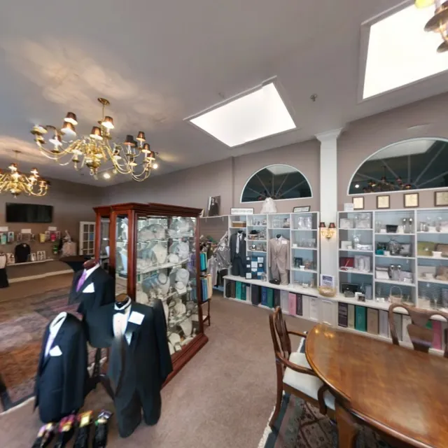 Aberdeen Manor Bride Bridal Boutique