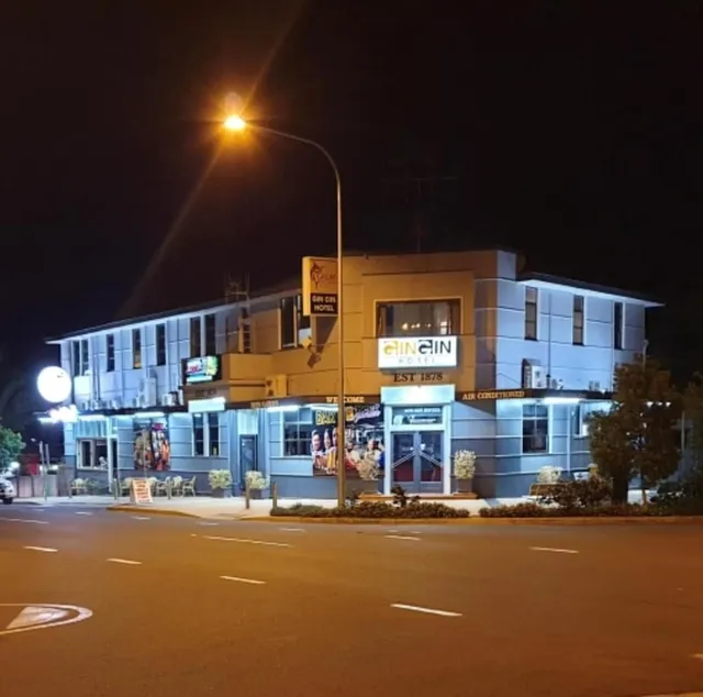 Gin Gin Hotel