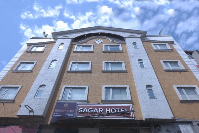 PerfectStayz Sagar Residency - Hotel in Amritsar Junction Railway Station, Amritsar