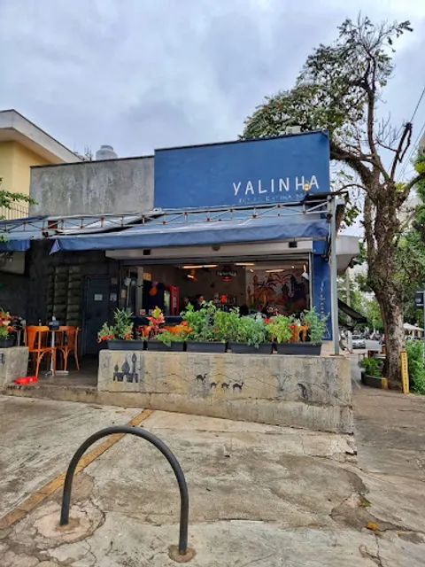 Yalinha Kebab e Esfiha | Culinária Árabe