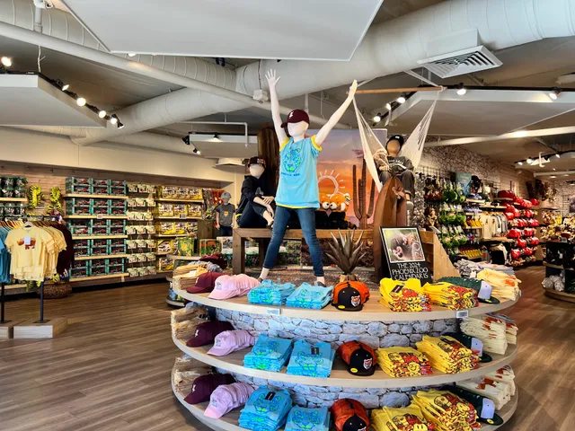 Phoenix Zoo Gift Shop