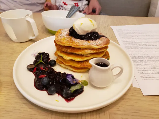 SUGAR PEA CAFE & KITCHEN