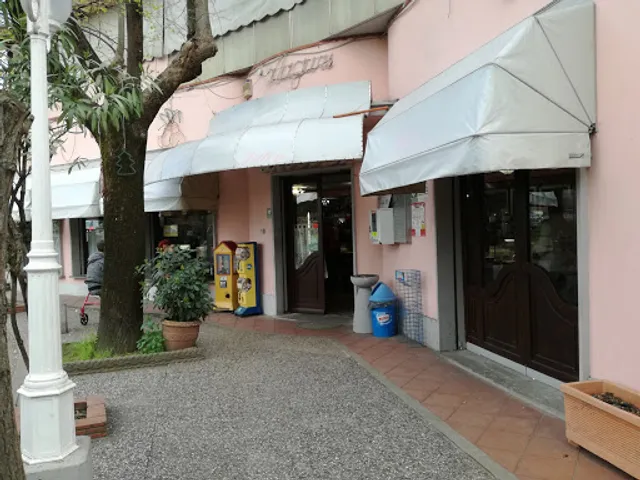 Pasticceria Pastry Lilli in Campinotti Moreno C. Snc