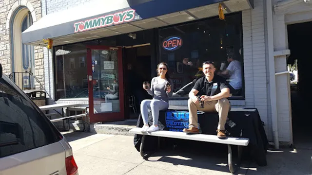 Tommyboy's Pizza and Cafe