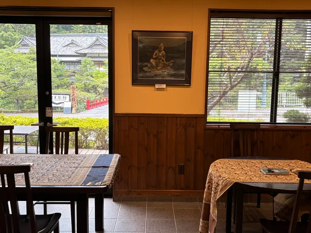 ラ・テラス岩本屋 Cafe&Salon