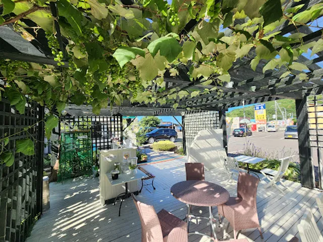 海鮮味処 御宿 新生 （積丹、神威岬に最も近いお宿＋食堂）