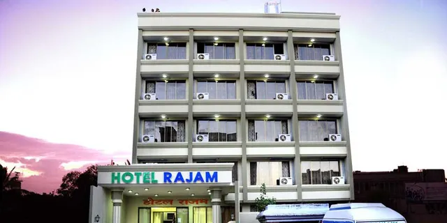 Hotel Rajam