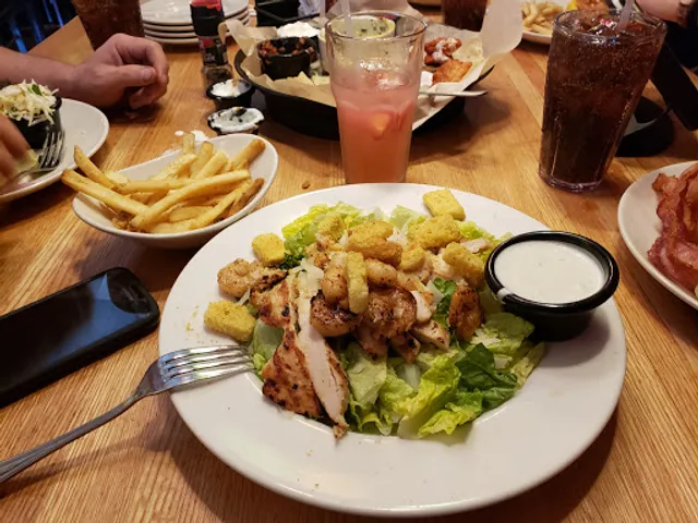 Applebee's Grill + Bar
