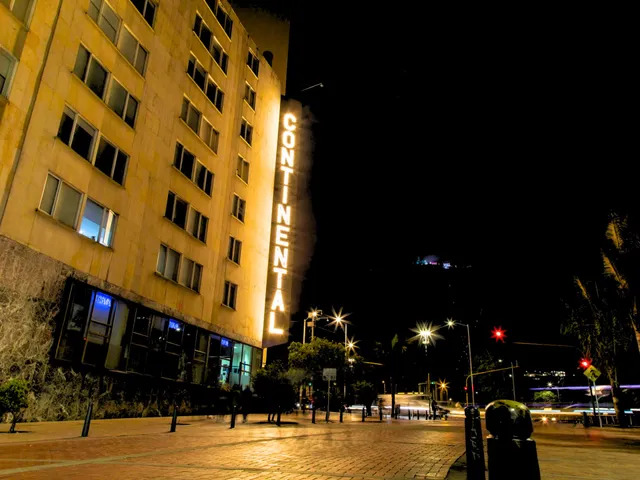 Aparta Suite Continental Bogotá