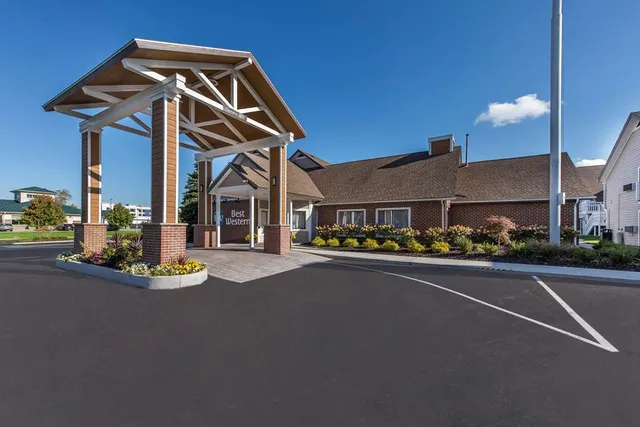 Best Western Fishkill Inn & Suites
