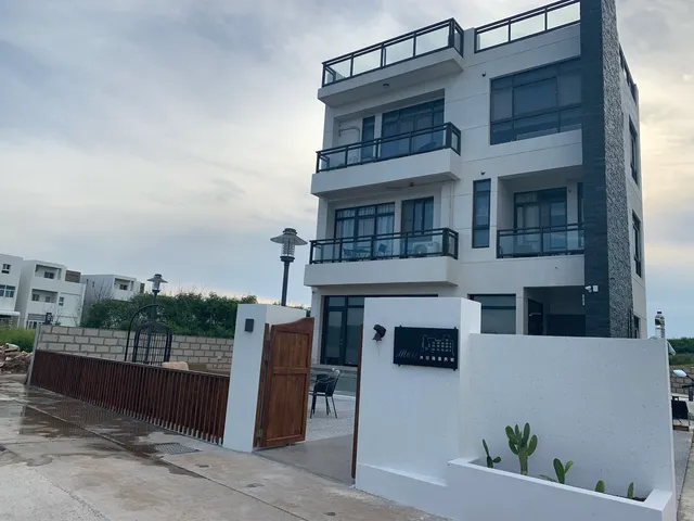 澎湖 沐日海邊民宿 泳池