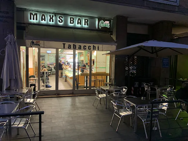 Max's Bar