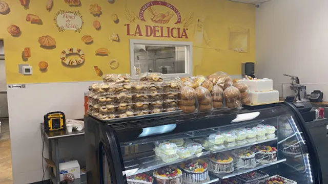 Bakery La Delicia