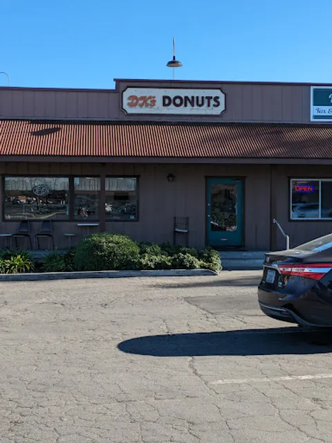DK's Donuts