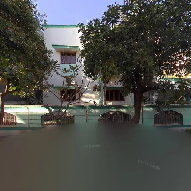 Aayushi's - Hostel & PG for Girls (DPS/College/Working)