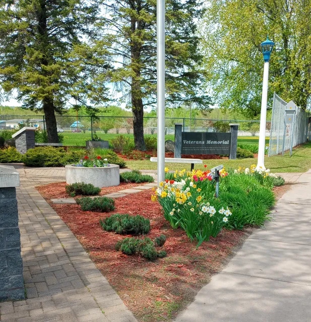 Gary New Duluth Veterans Memorial