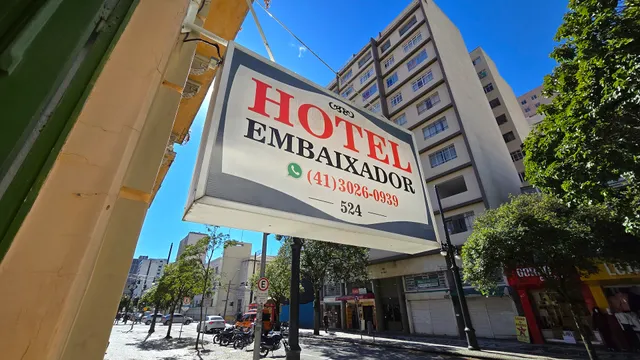 Hotel Embaixador De Curitiba