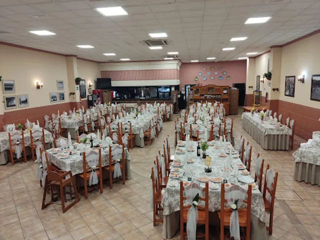 Restaurante El Acebuche, casa Carmela y Manuel