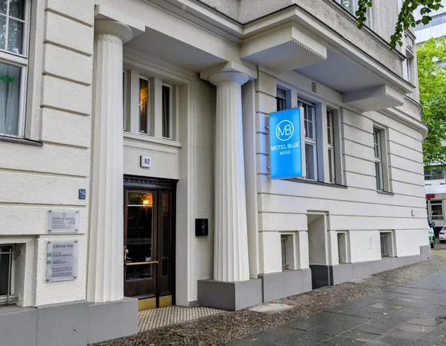 Motel Blue Messe