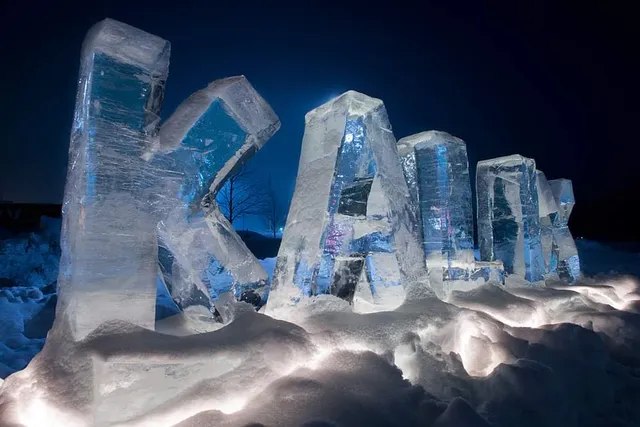 SKOG - Auroras Igloos
