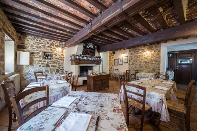 Antica Trattoria La Piazza con Locanda