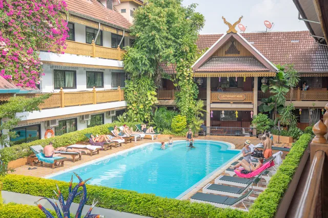 Lai-Thai Guest House Hotel