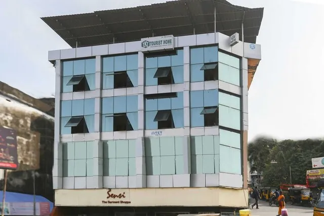 OYO Hotel 65523 Tkt Tourist Home