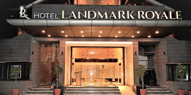 Hotel Landmark Royale & Funn Mall Lakhimpur Kheri