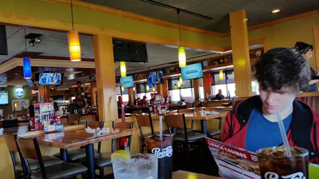 Applebee's Grill + Bar