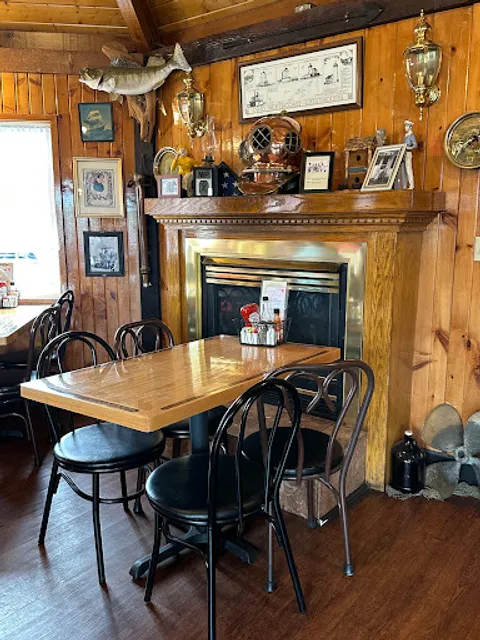 Brennan's Fish House - Grand River, OH