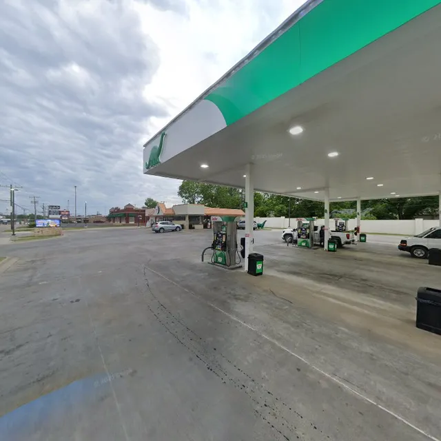 Heritage Shopping Center