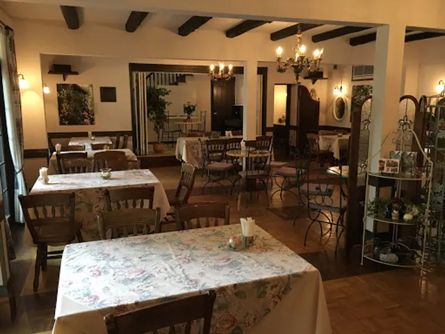 薔薇舘 イングリッシュローゼ