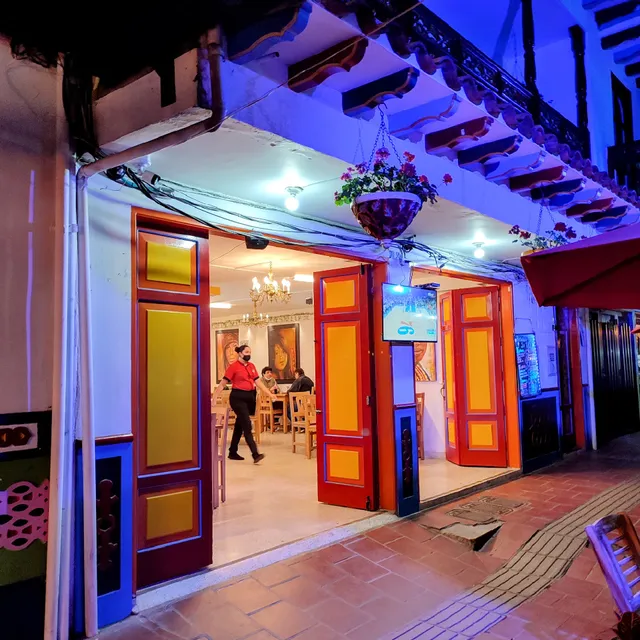 La Roca Restaurante Bar