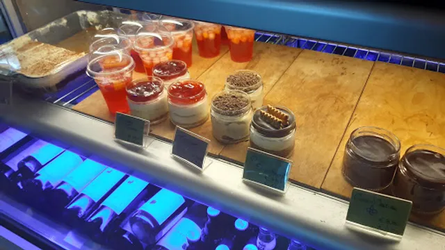 Fraggos all day cafe restaurant