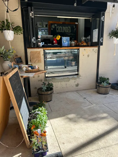 Grounded Cafe