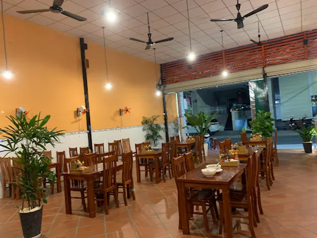 Restaurant CƠM NGON LÀNH
