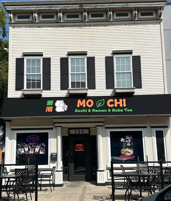 MO🍃CHI Sushi & Ramen & Boba Tea