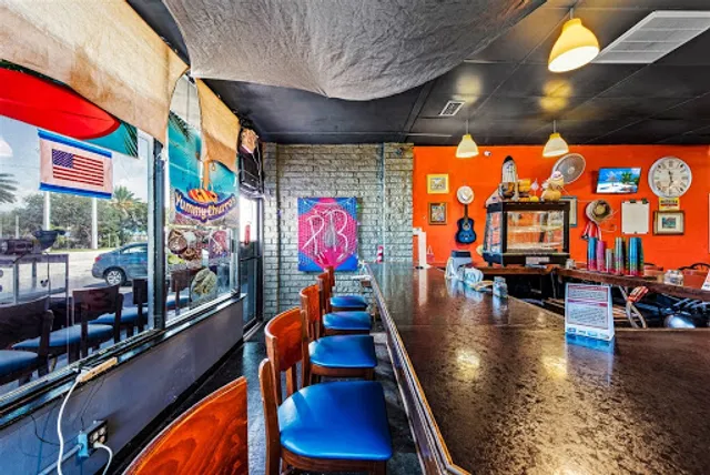 Kafé del Puerto Puerto Rican Eatery