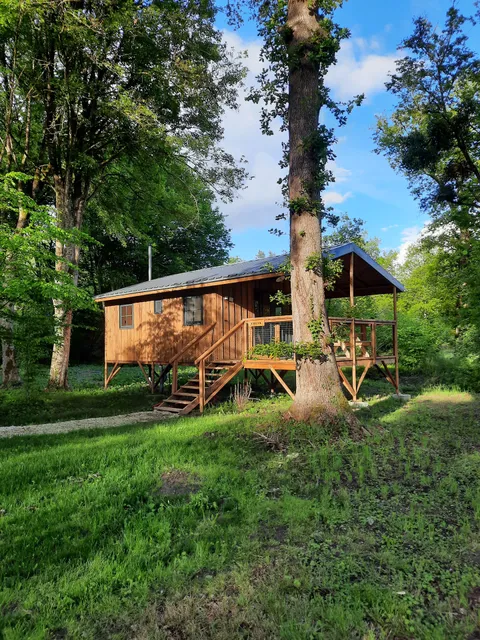 Ferme des Poulardières : Hébergements et salle de réception avec SPA et piscines proche de Chambord. Loir-et-Cher (41).