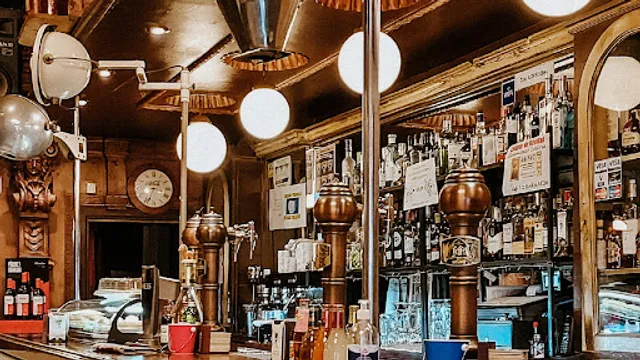 La Barmacia Bilbao - Copas y cóctel