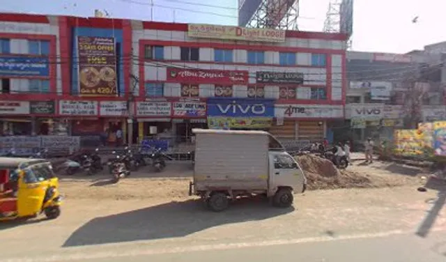 BHAVANI DELUXE LODGE