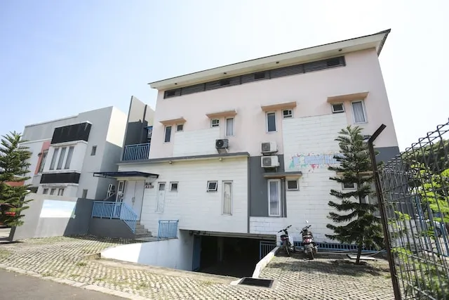 OYO 4008 E Paviliun Karawaci