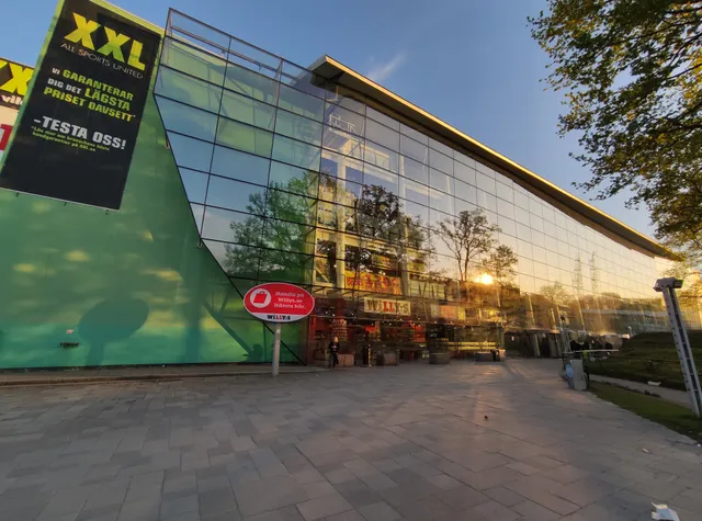 Willys Huddinge Heron City