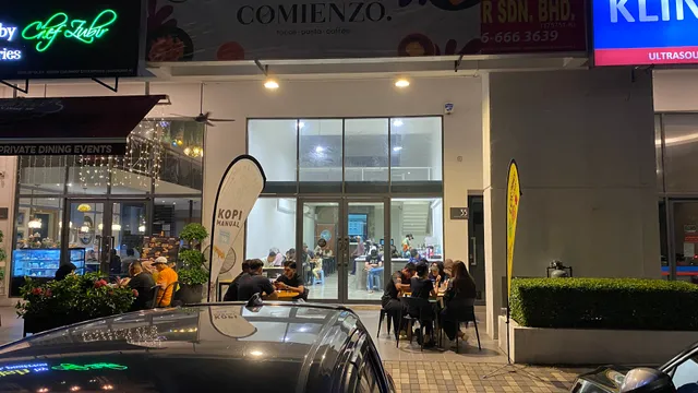 Comienzo by Los Primos Locos