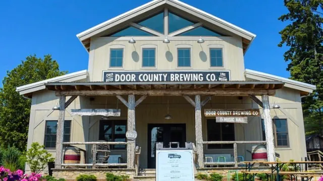 Door County Brewing Co. Taproom, DCBC Eats & Music Hall