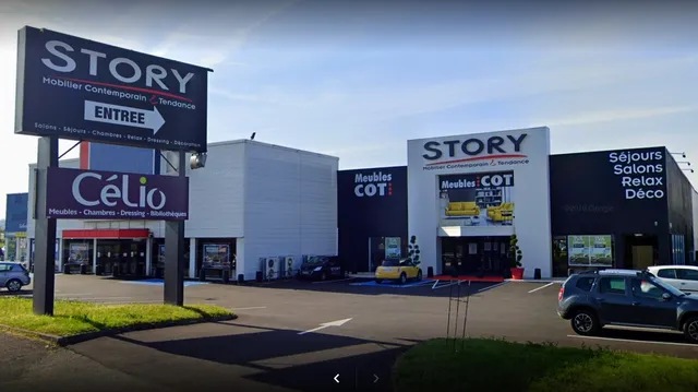 Story Lyon-St-Priest